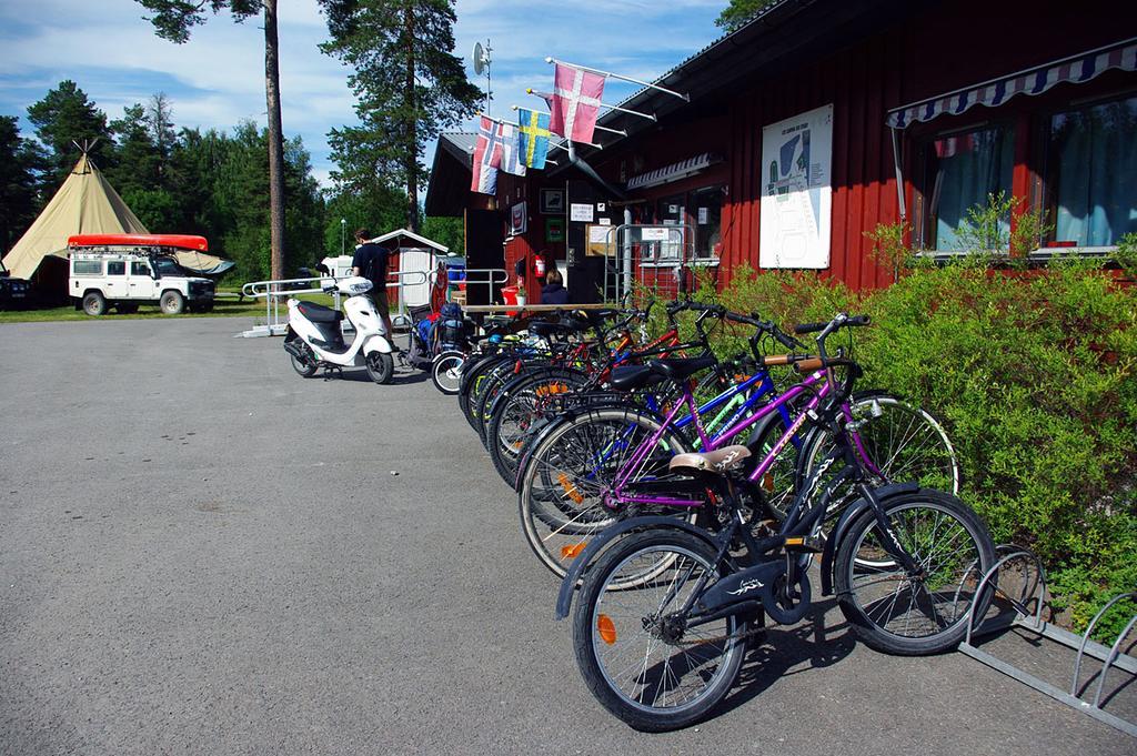 Lits Camping, Stugby Och Kanot Hotel Kültér fotó